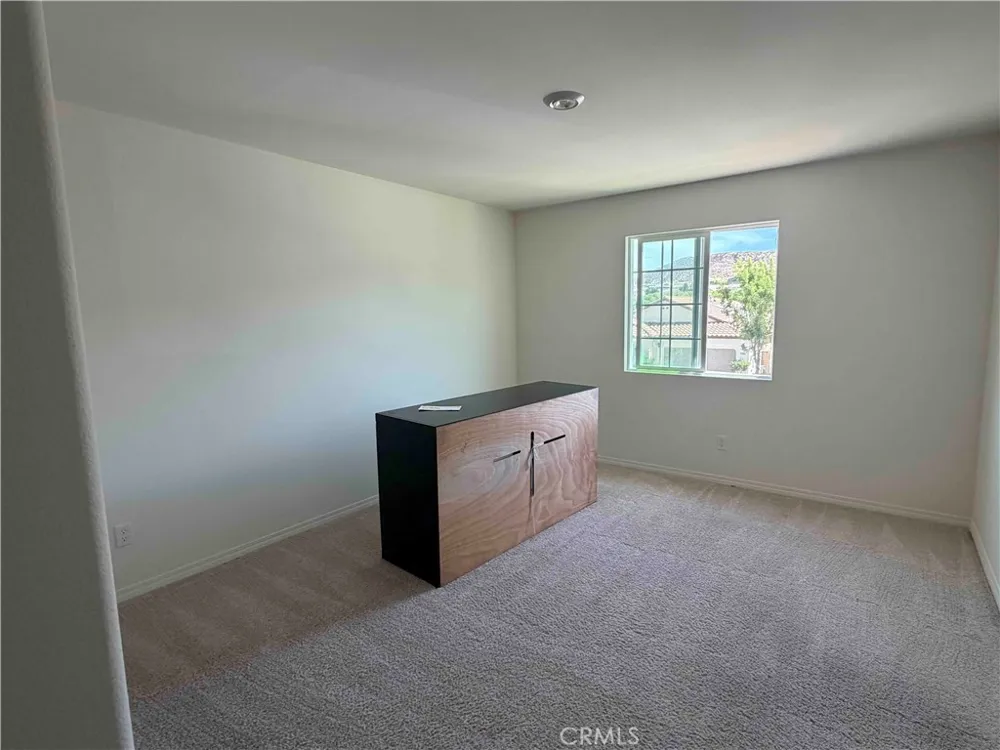 24598 Comanche Creek Menifee, CA 92584