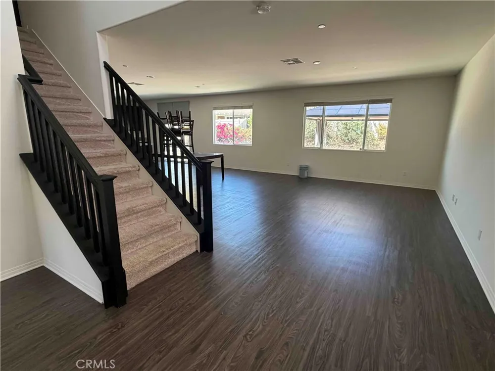 24598 Comanche Creek Menifee, CA 92584