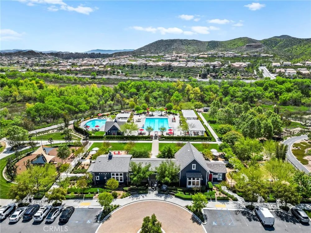 24598 Comanche Creek Menifee, CA 92584