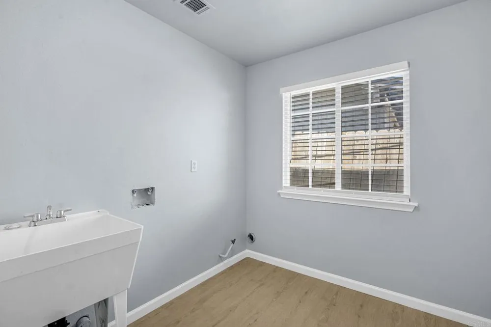 413 S Villa Street Fresno, CA 93727