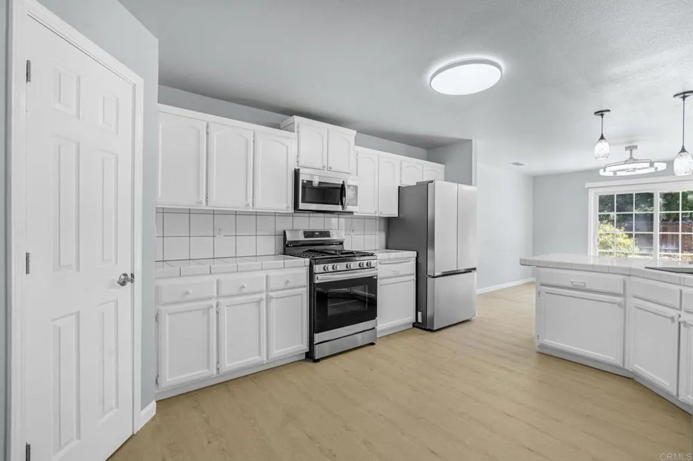 413 S Villa Street Fresno, CA 93727