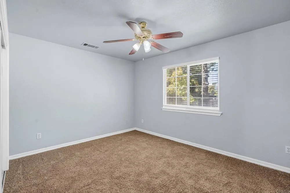 413 S Villa Street Fresno, CA 93727
