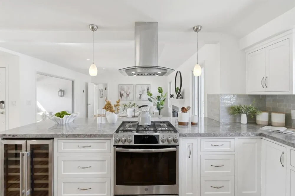 380 Chadbourne Avenue Millbrae, CA 94030