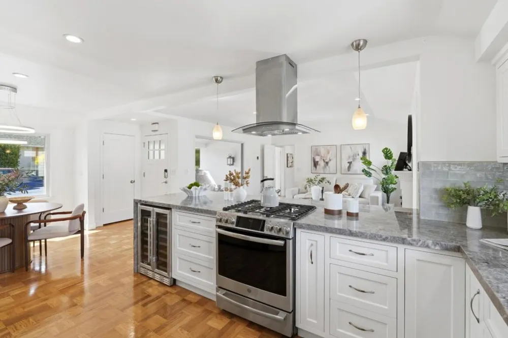 380 Chadbourne Avenue Millbrae, CA 94030
