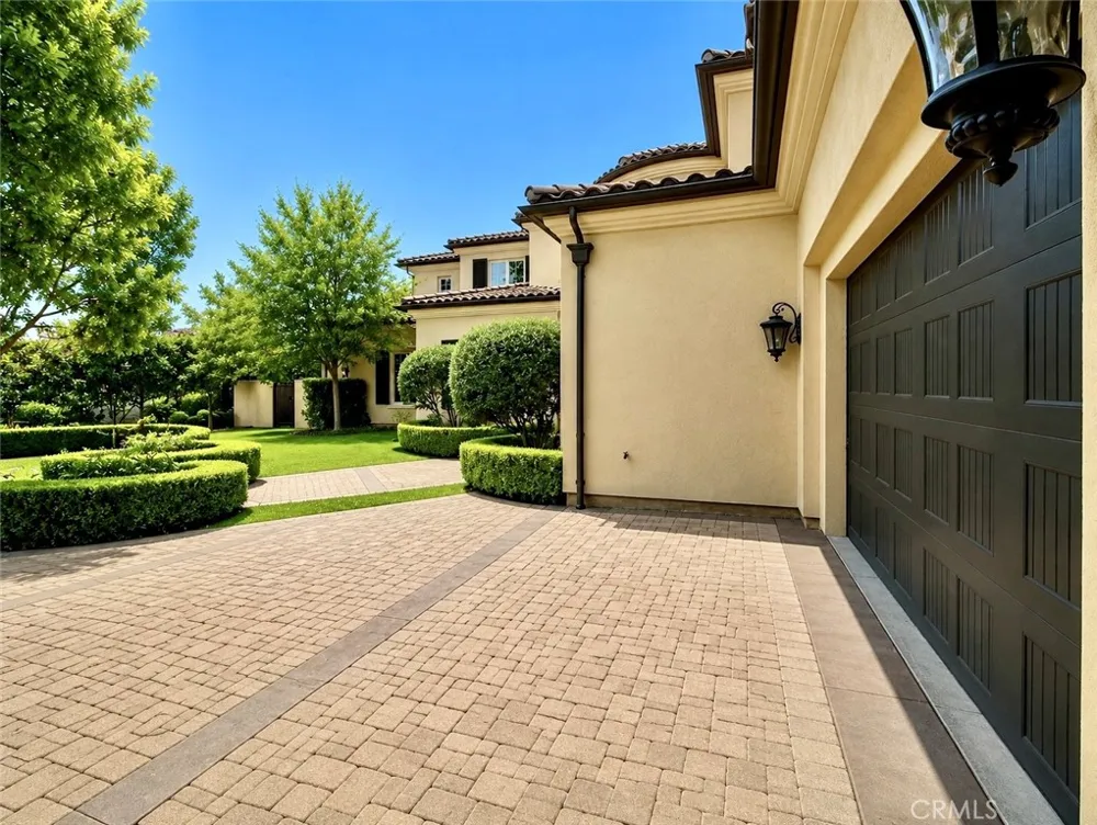 2411 Doolittle Avenue Arcadia, CA 91006