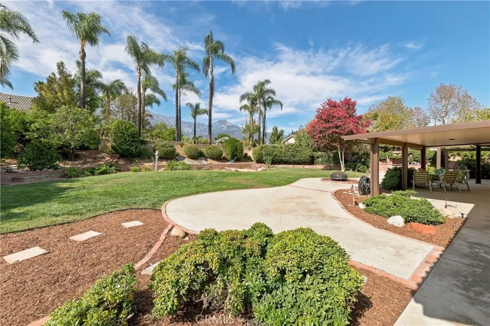 181 Miramar Upland, CA 91784