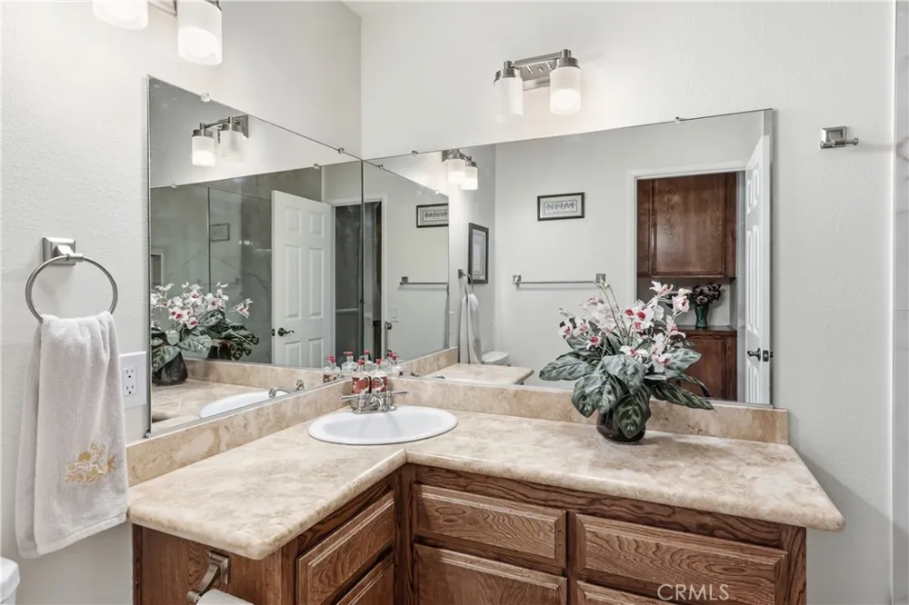 181 Miramar Upland, CA 91784