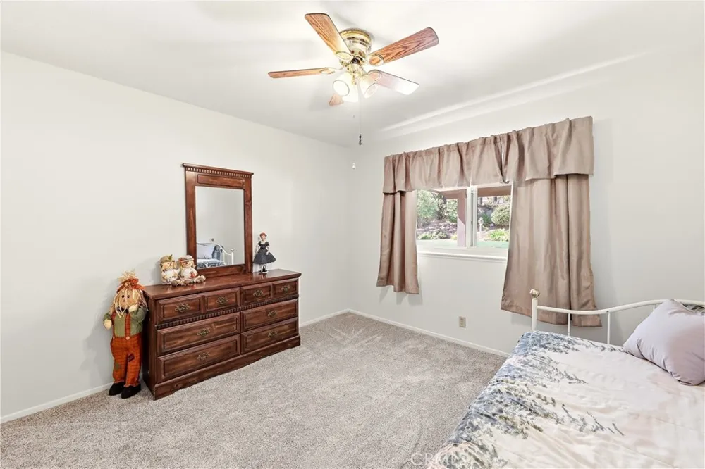 181 Miramar Upland, CA 91784