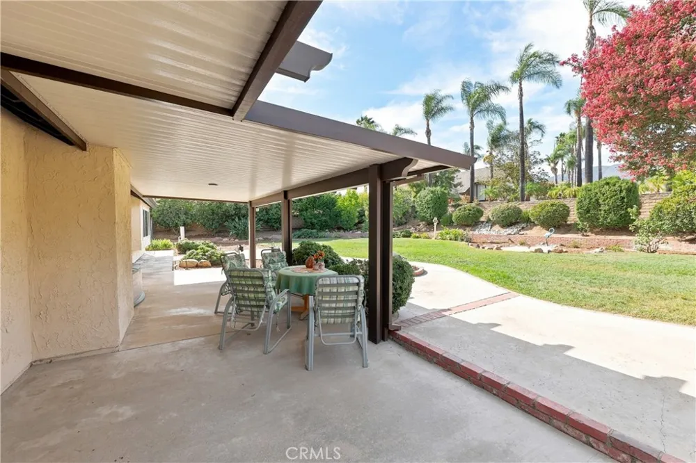 181 Miramar Upland, CA 91784