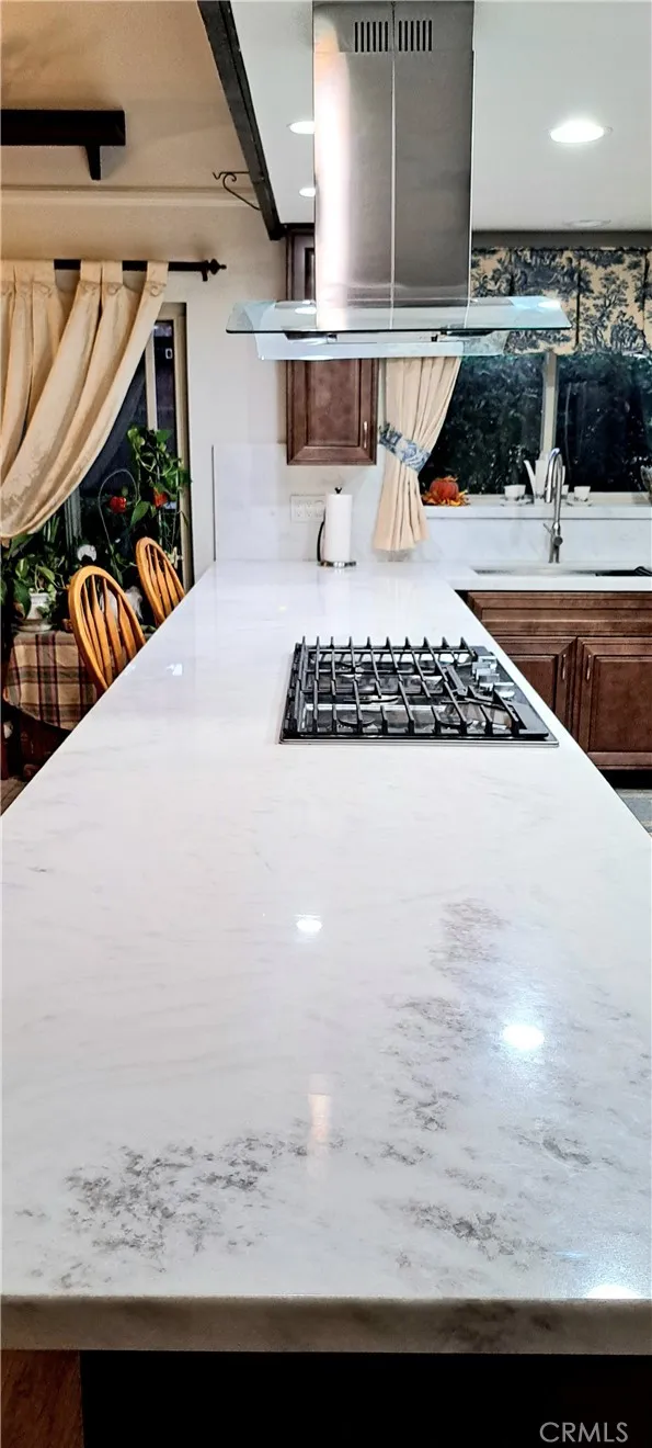181 Miramar Upland, CA 91784