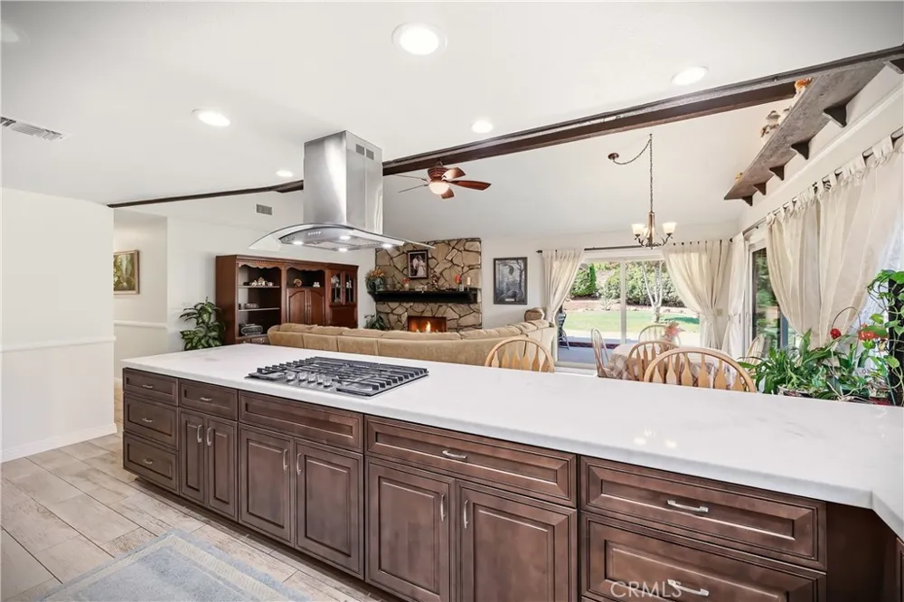 181 Miramar Upland, CA 91784