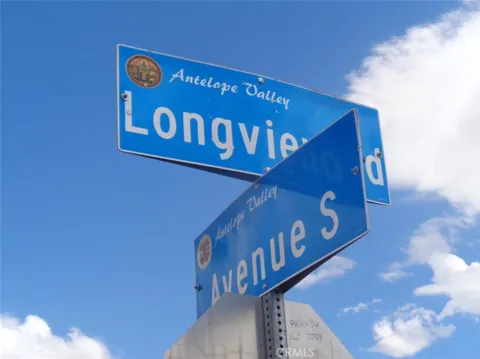 1 Avenue R12