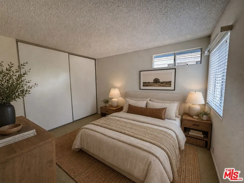 11828 Alderbrook Street Moorpark, CA 93021