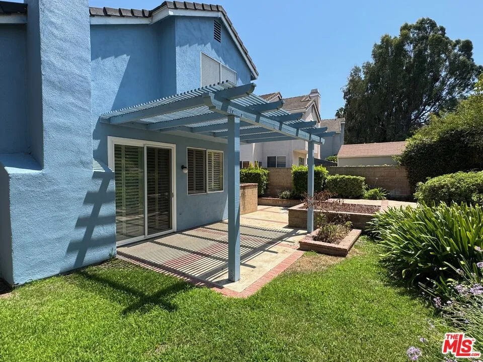 11828 Alderbrook Street Moorpark, CA 93021