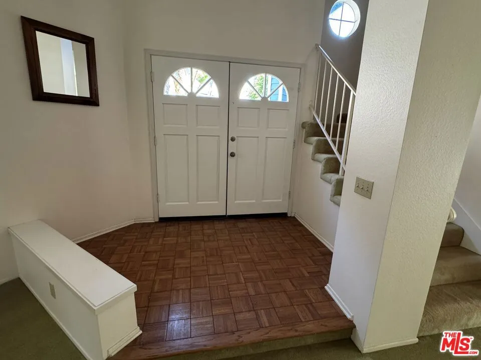 11828 Alderbrook Street Moorpark, CA 93021