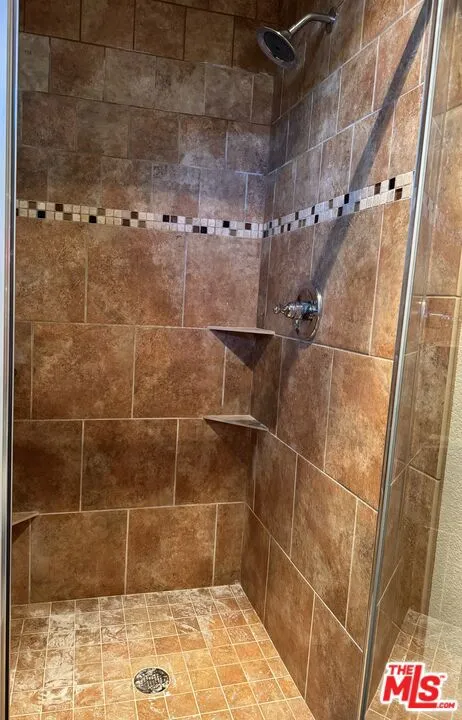 11828 Alderbrook Street Moorpark, CA 93021