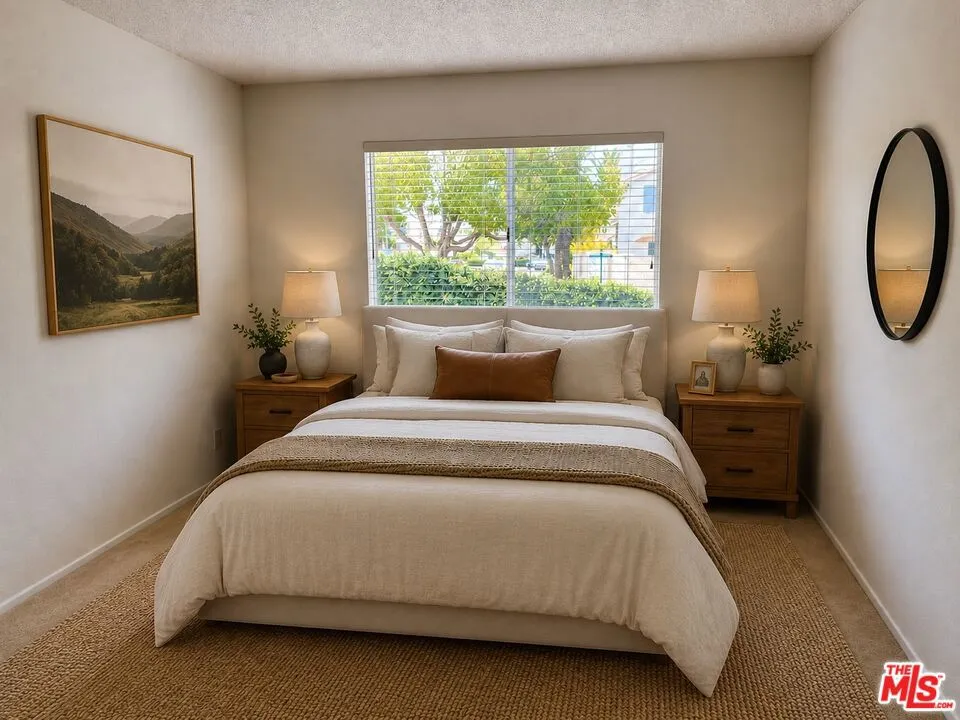 11828 Alderbrook Street Moorpark, CA 93021