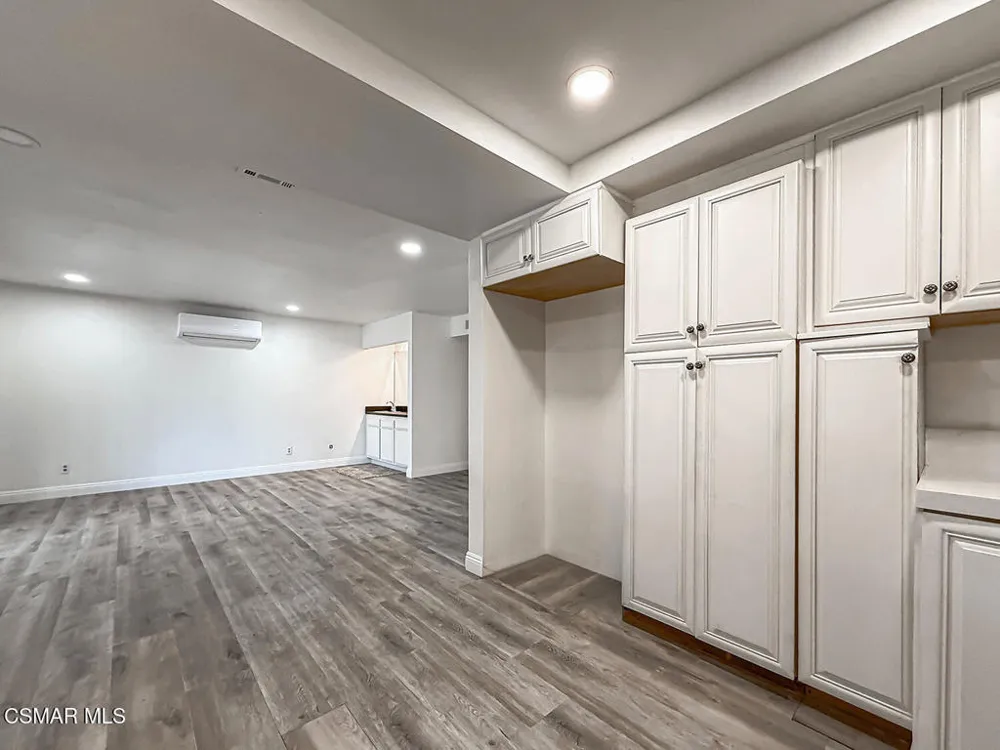 831 Catlin Street Simi Valley, CA 93065