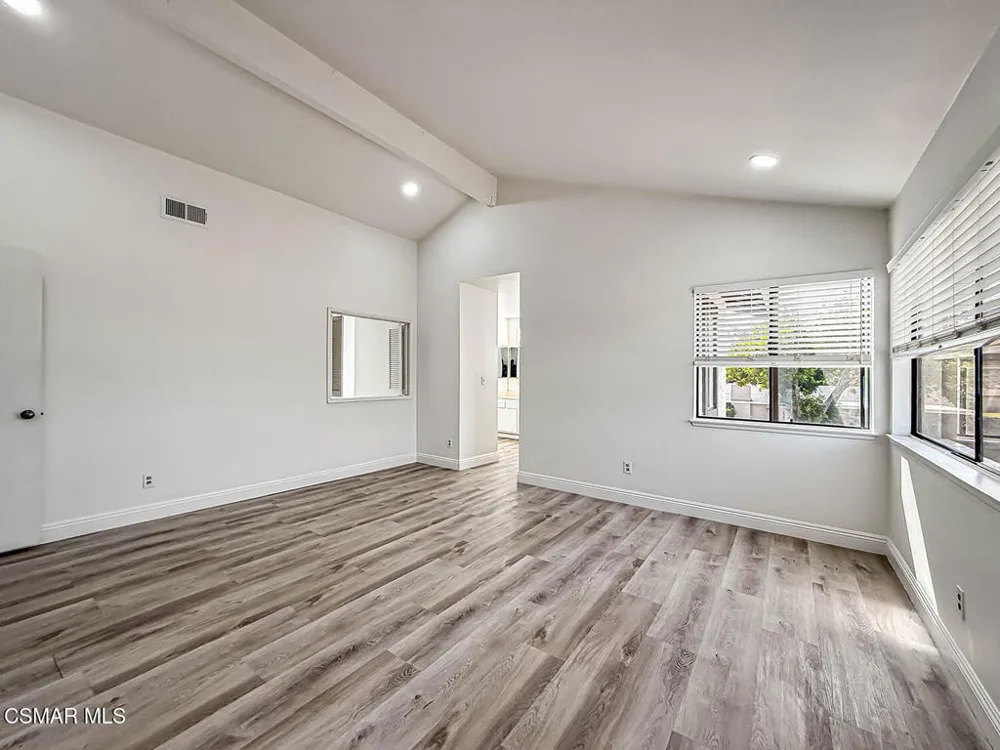 831 Catlin Street Simi Valley, CA 93065