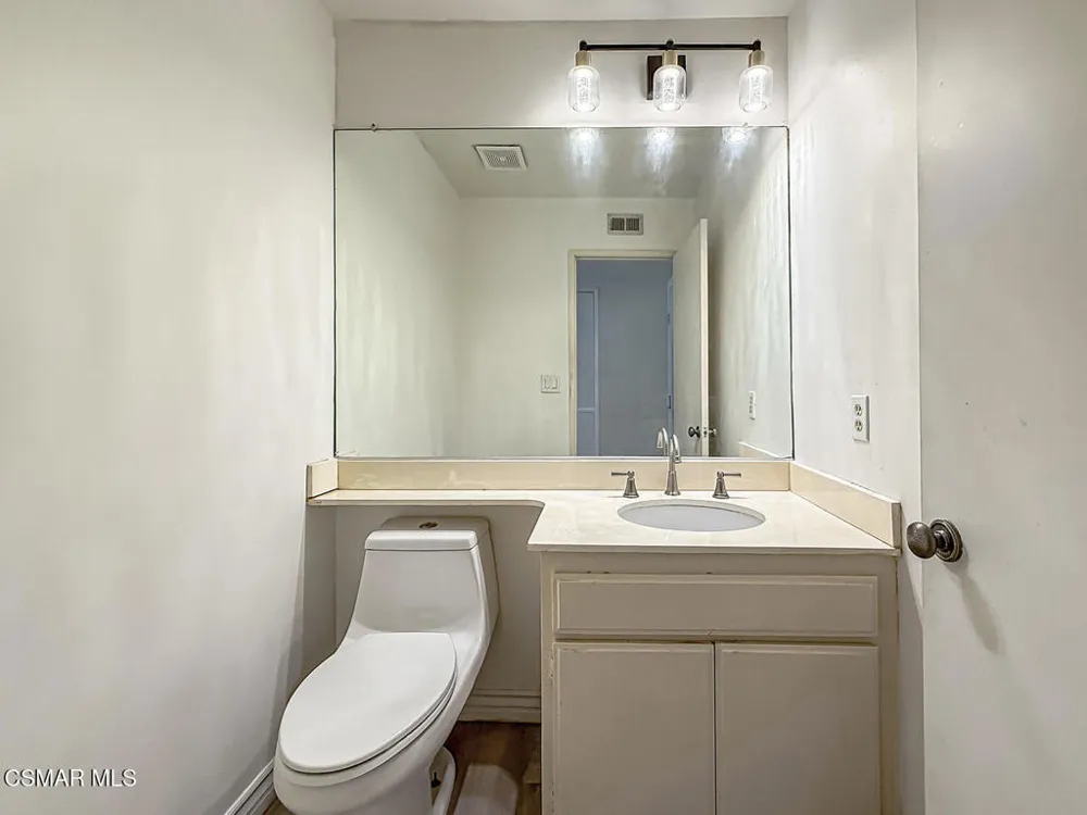 831 Catlin Street Simi Valley, CA 93065