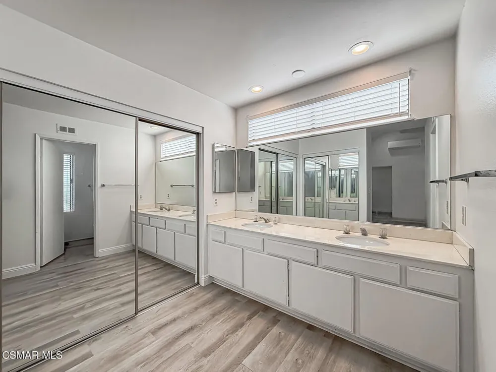 831 Catlin Street Simi Valley, CA 93065
