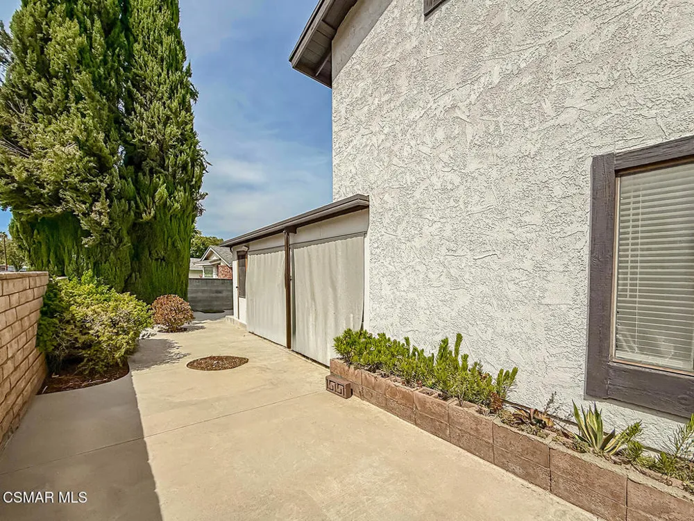 831 Catlin Street Simi Valley, CA 93065