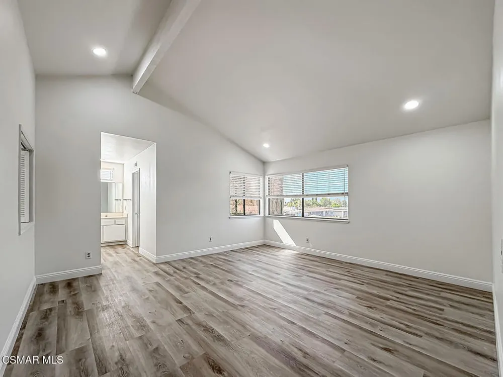 831 Catlin Street Simi Valley, CA 93065