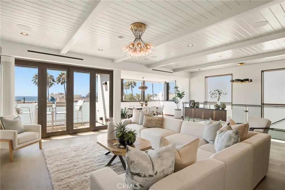 1120 Palm Drive Hermosa Beach, CA 90254