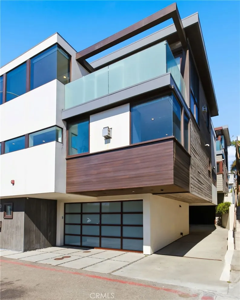 1120 Palm Drive Hermosa Beach, CA 90254