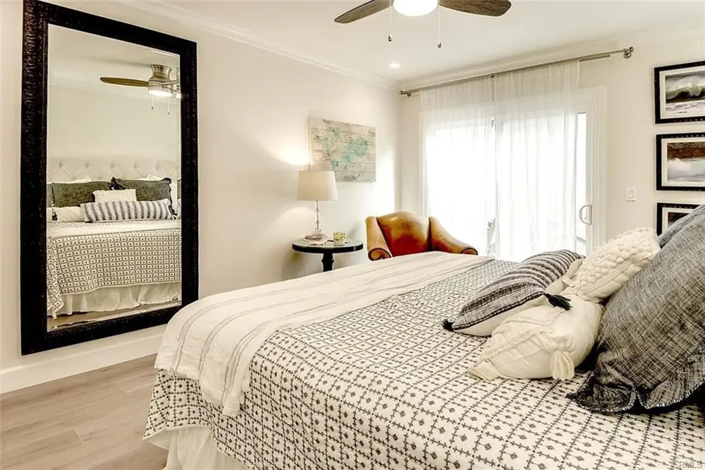 1184 Rutland Rd Unit 3 Newport Beach, CA 92660