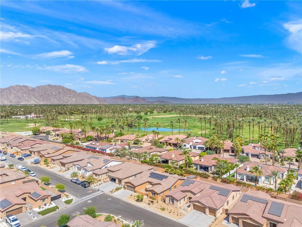 81916 Mission Palms La Quinta, CA 92253
