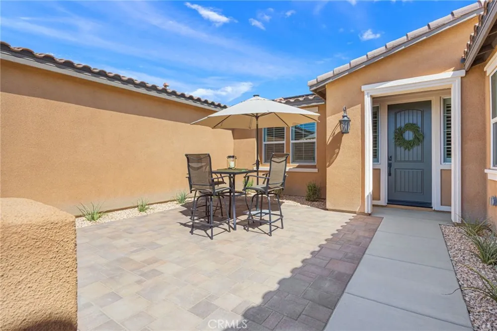 81916 Mission Palms La Quinta, CA 92253