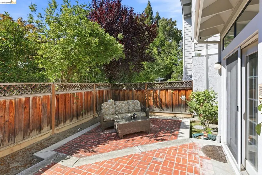 105 Heritage Park Dr Danville, CA 94506
