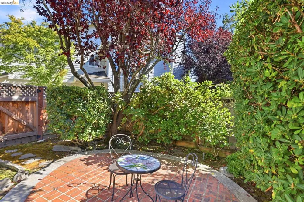 105 Heritage Park Dr Danville, CA 94506