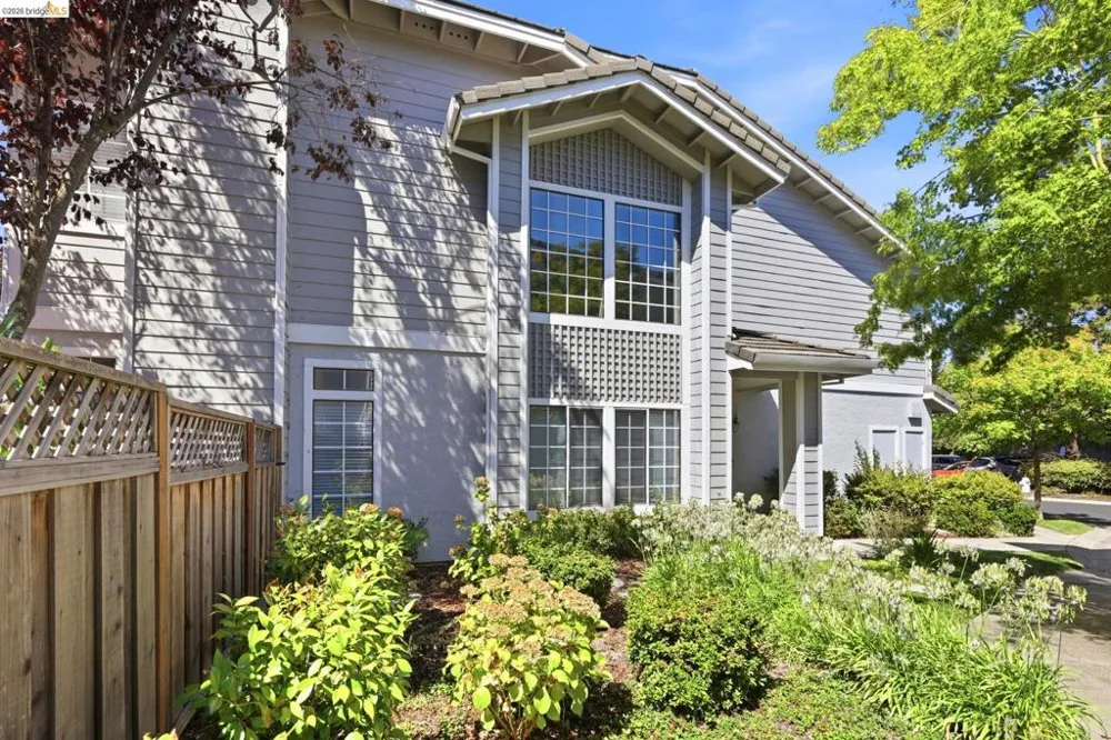 105 Heritage Park Dr Danville, CA 94506