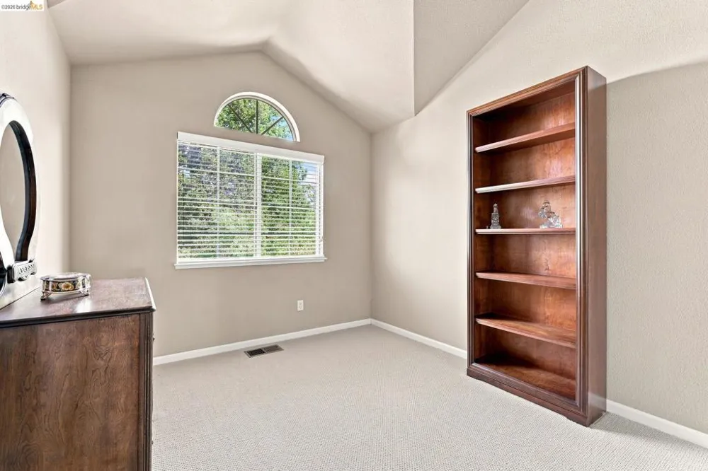 105 Heritage Park Dr Danville, CA 94506