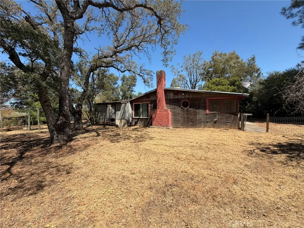 86 Skyline Boulevard Oroville, CA 95966