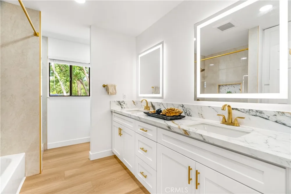 1425 E 23rd Signal Hill, CA 90755
