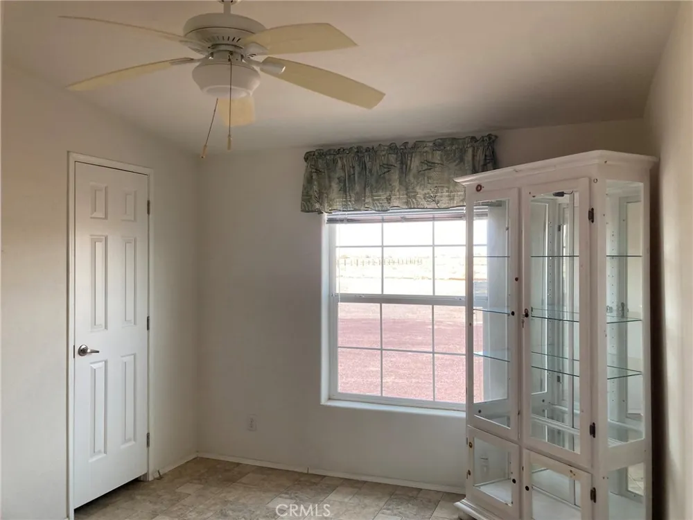 46822 Magney Newberry Springs, CA 92365