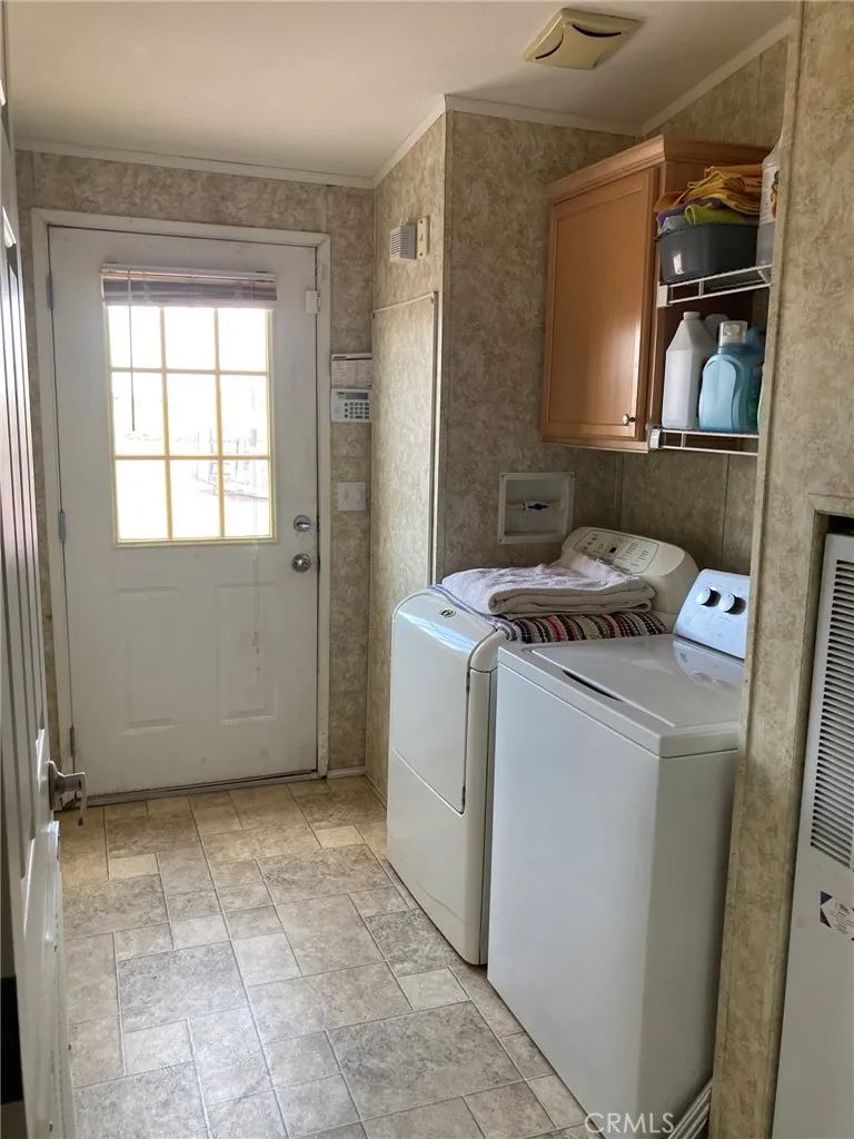 46822 Magney Newberry Springs, CA 92365
