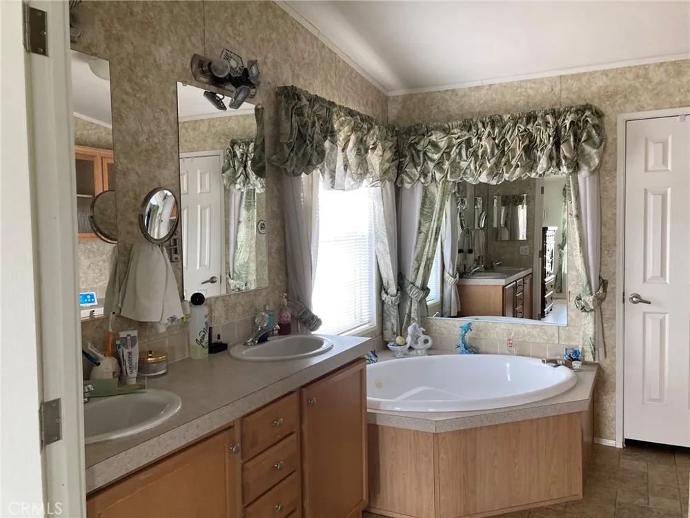 46822 Magney Newberry Springs, CA 92365