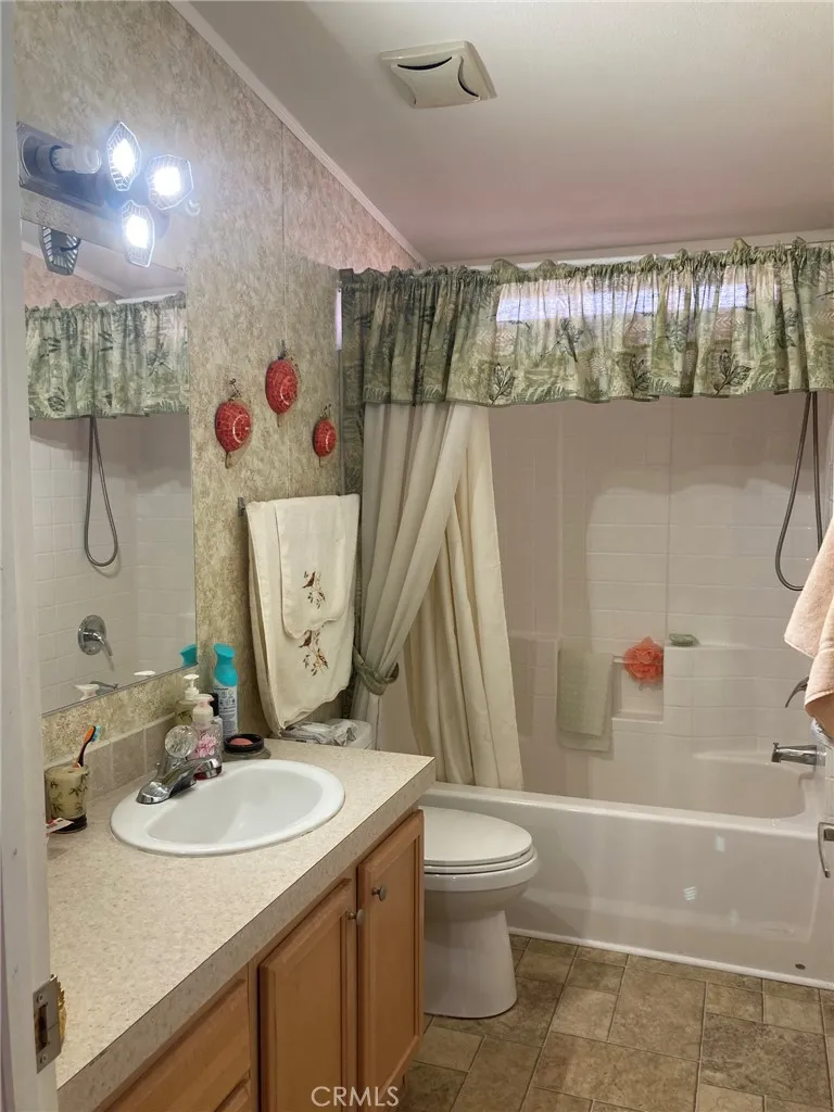 46822 Magney Newberry Springs, CA 92365