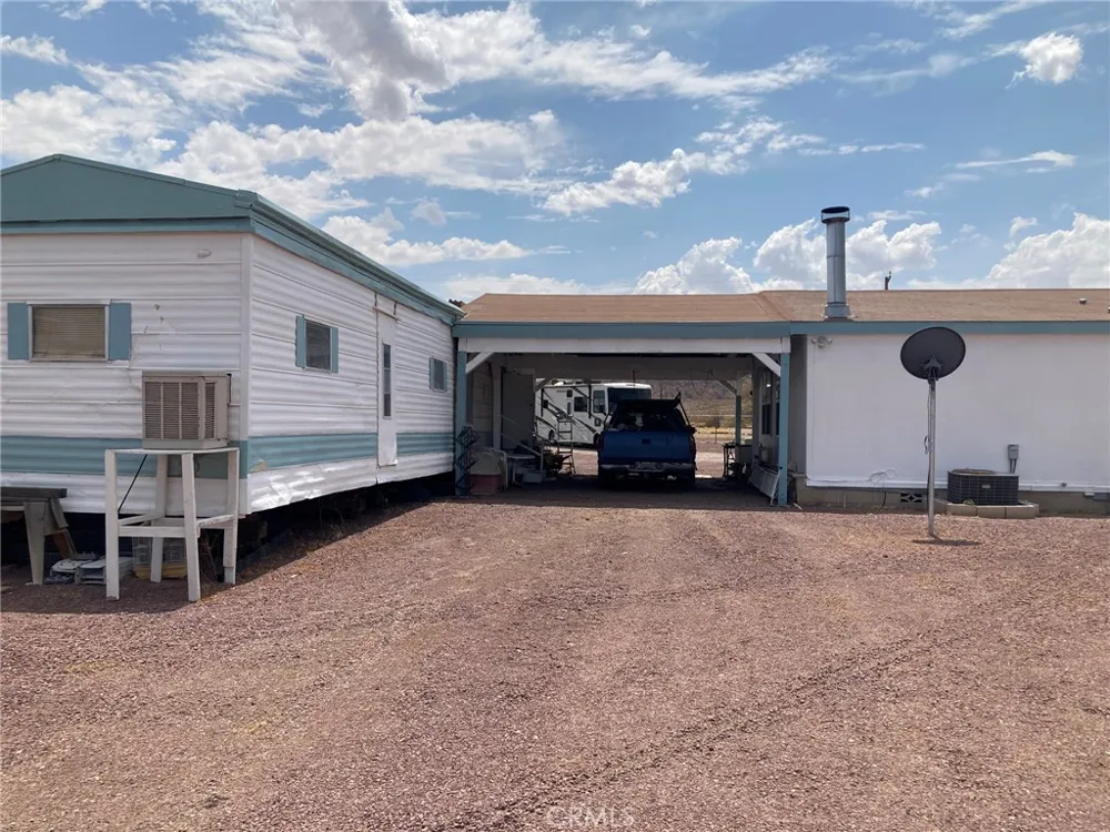 46822 Magney Newberry Springs, CA 92365