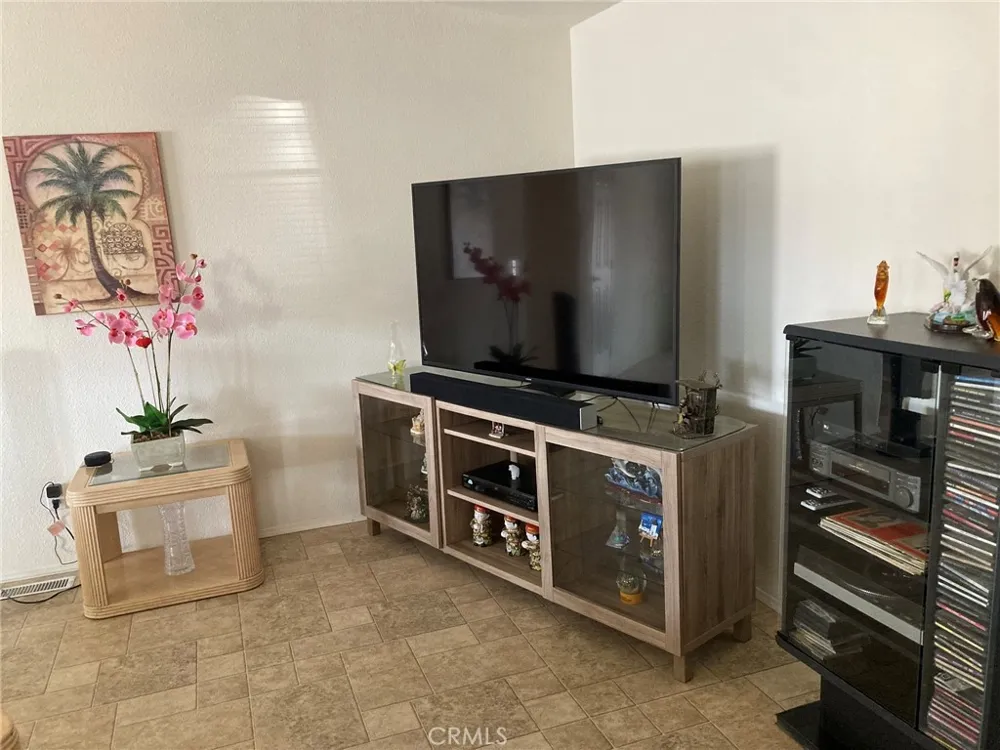 46822 Magney Newberry Springs, CA 92365