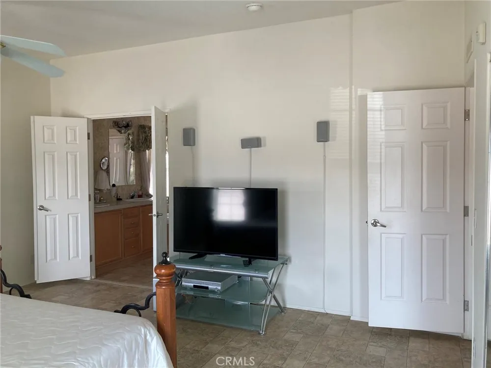 46822 Magney Newberry Springs, CA 92365