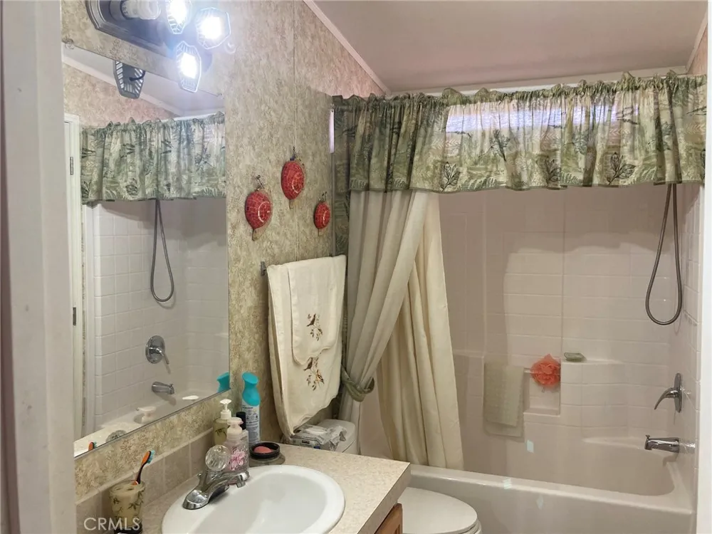 46822 Magney Newberry Springs, CA 92365