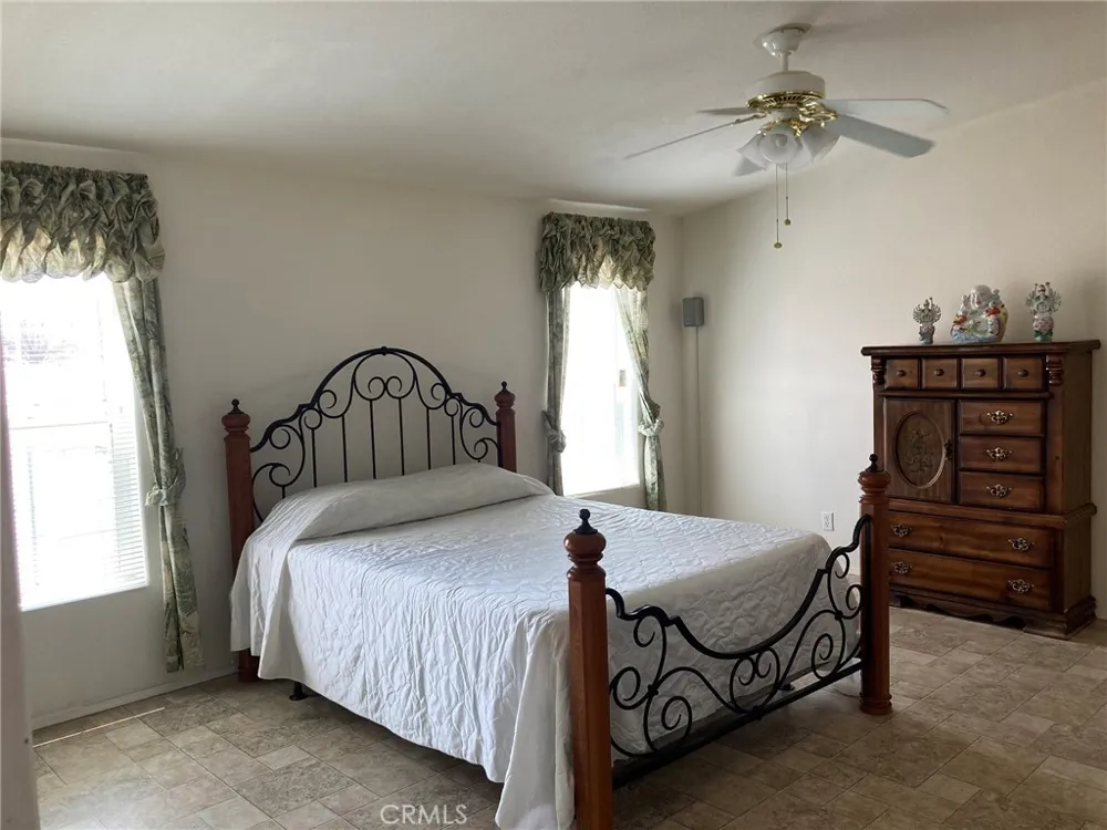 46822 Magney Newberry Springs, CA 92365