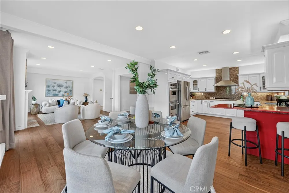 1820 Holmby Ave #1 Los Angeles, CA 90025