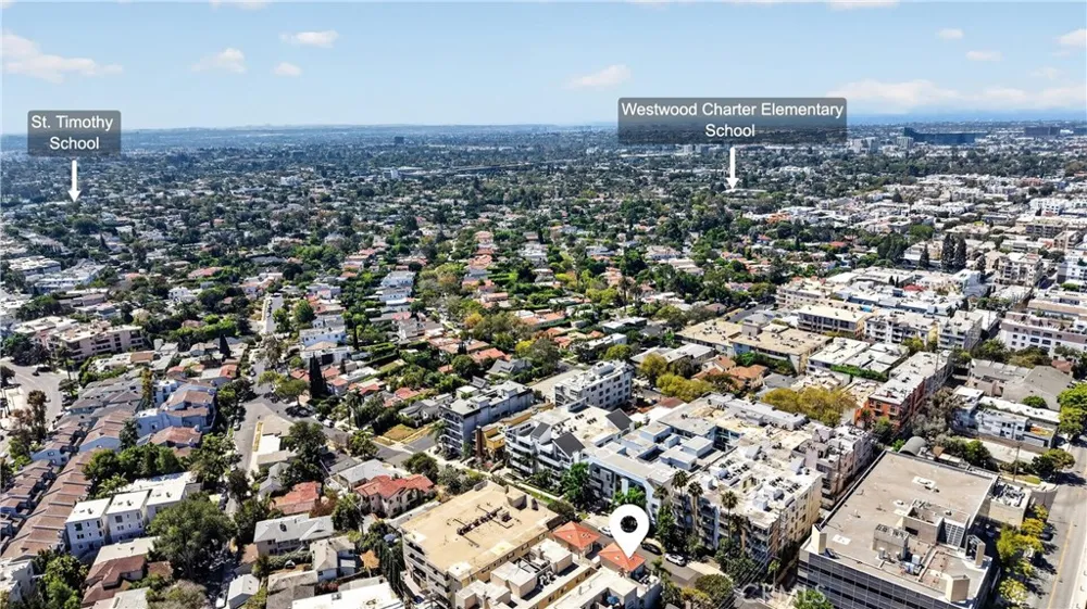 1820 Holmby Ave #1 Los Angeles, CA 90025