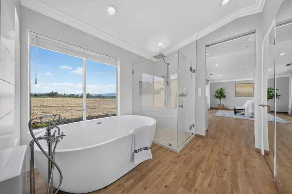 2729 Mira Bella Circle Morgan Hill, CA 95037